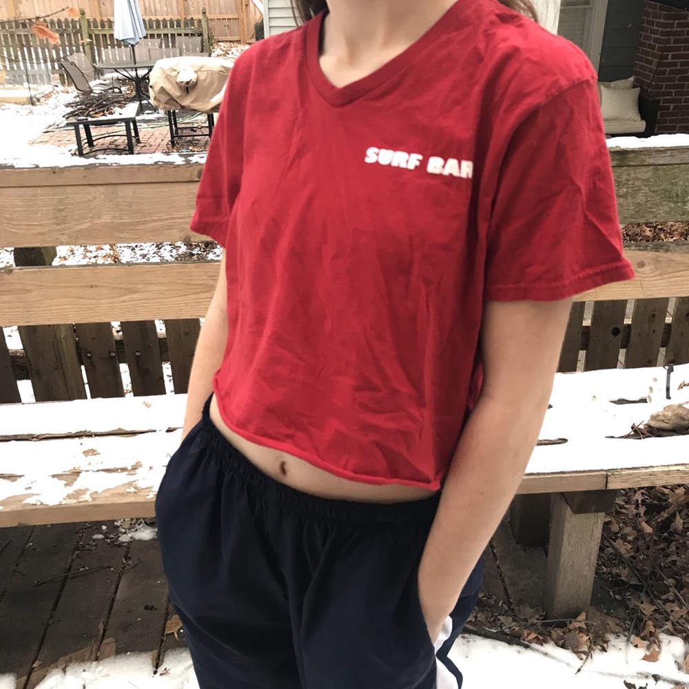 Cute Hanes red and white surf bar cropped shirt